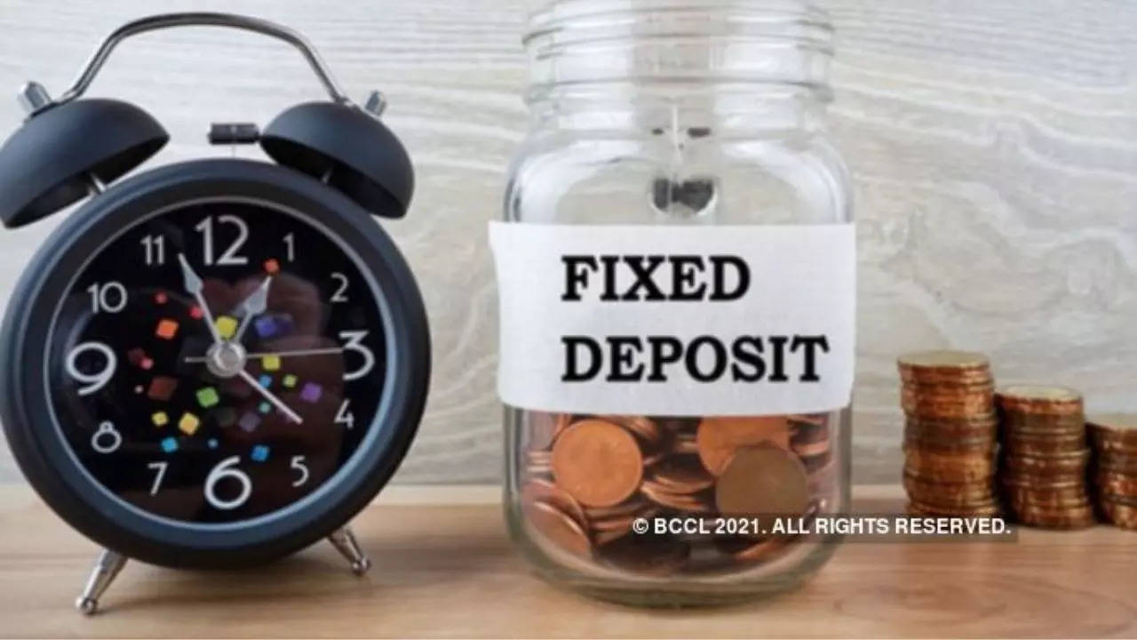 Fixed Deposit, Interest on FD, Investing in Fixed Deposits