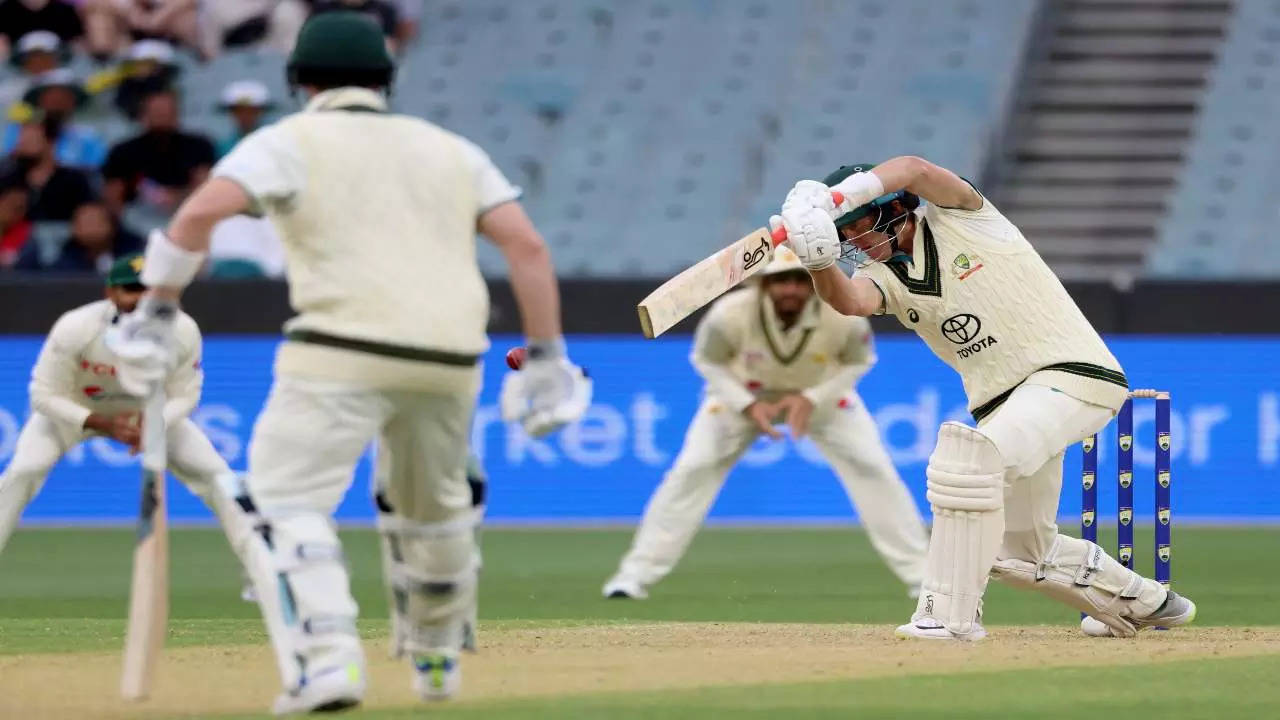 aus vs pak 2nd test day 1 highlights australia in commanding position