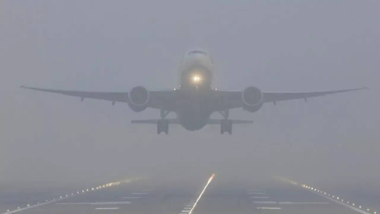 Delhi Flights Diverted