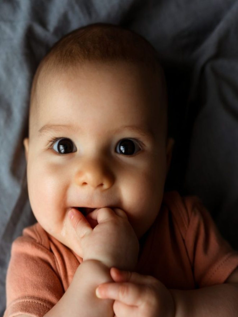 जगात दररोज किती बालकांचा जन्म होतो ? how many babies are born each