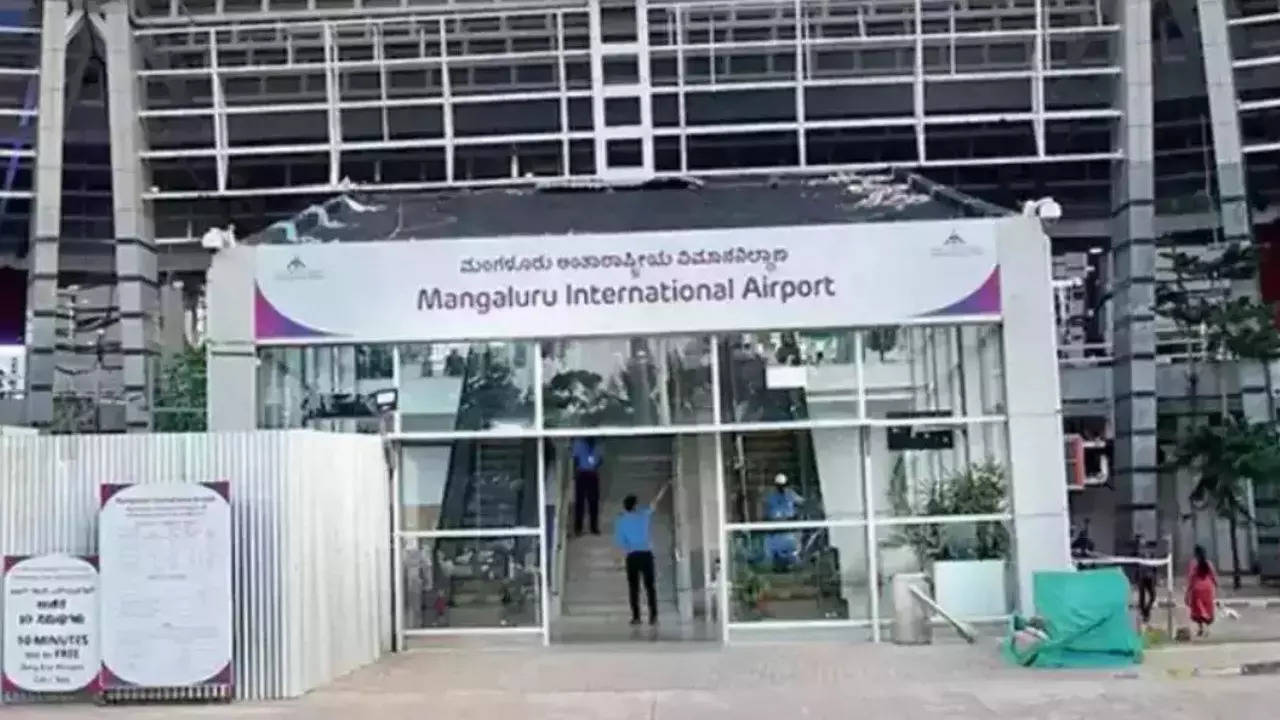 Bomb Mangaluru International Airport