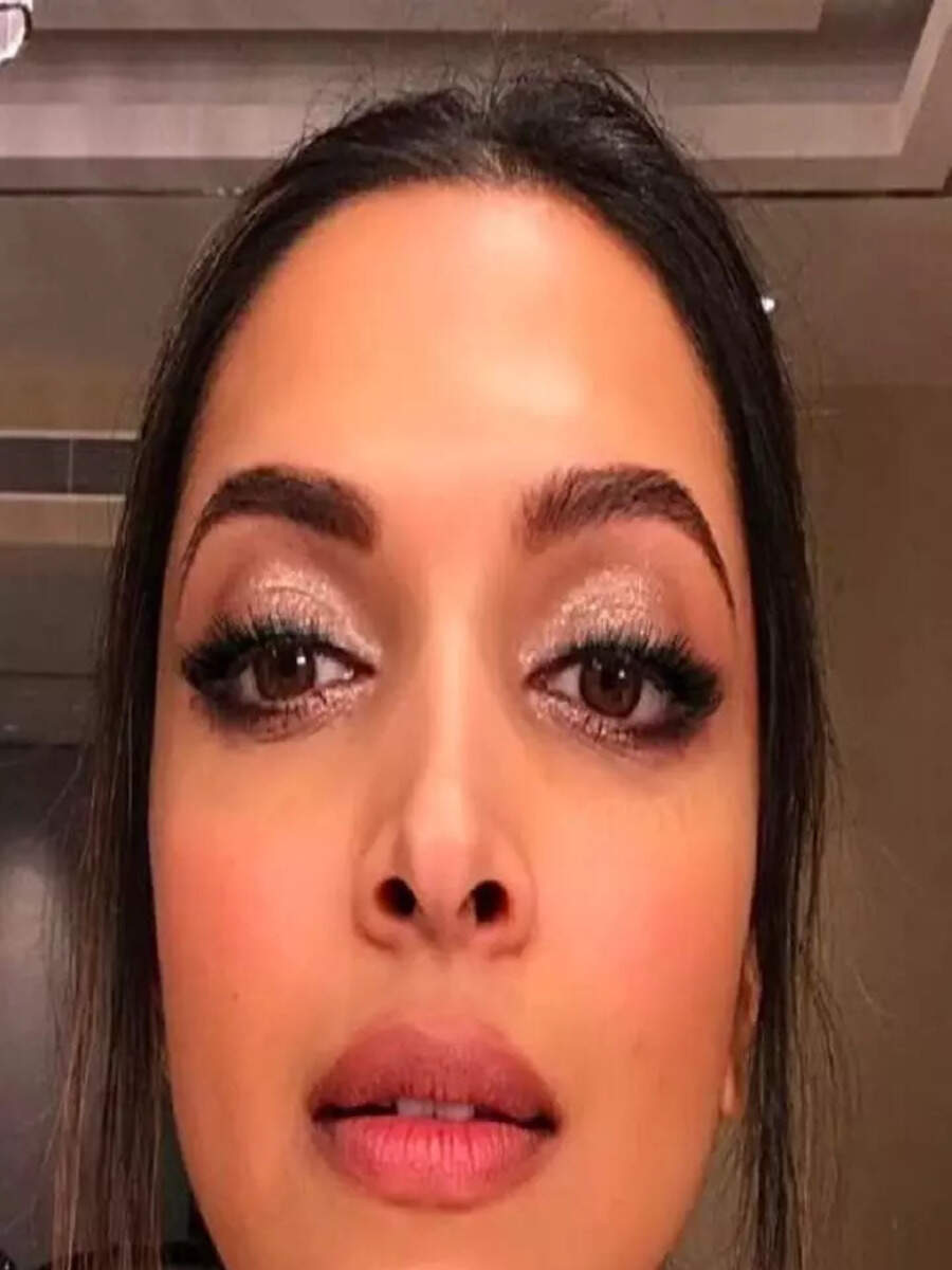 eyeliner vs kajal what is best for new year party eye makeup काजळ की