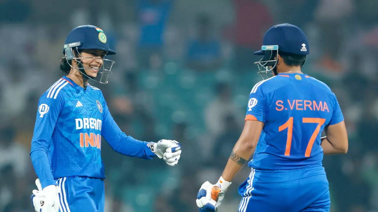 Smriti Mandhana and Shafali Verma