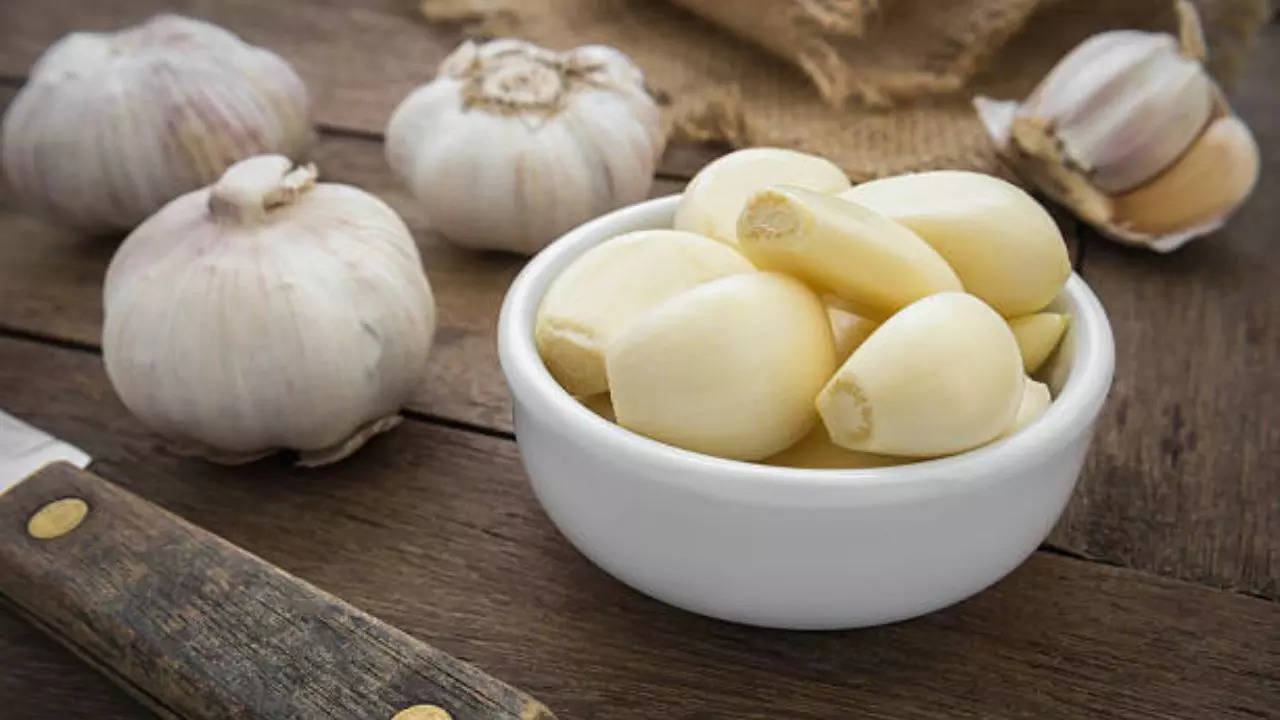 Benefits of Eating Garlic on Empty stomach