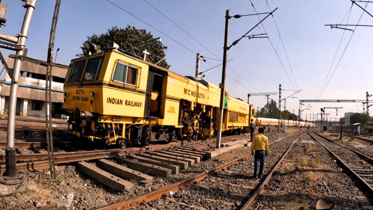 North Western broad gauge line