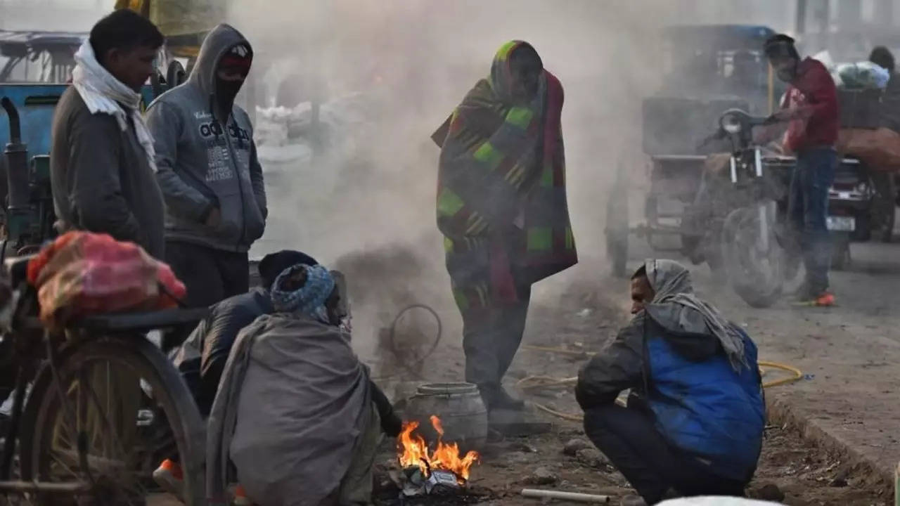 Ghaziabad Weather in Hindi: धूप खिलने के बाद लोगों को मिली राहत, जानें पूरा दिन कैसा रहेगा मौसम के मिजाज