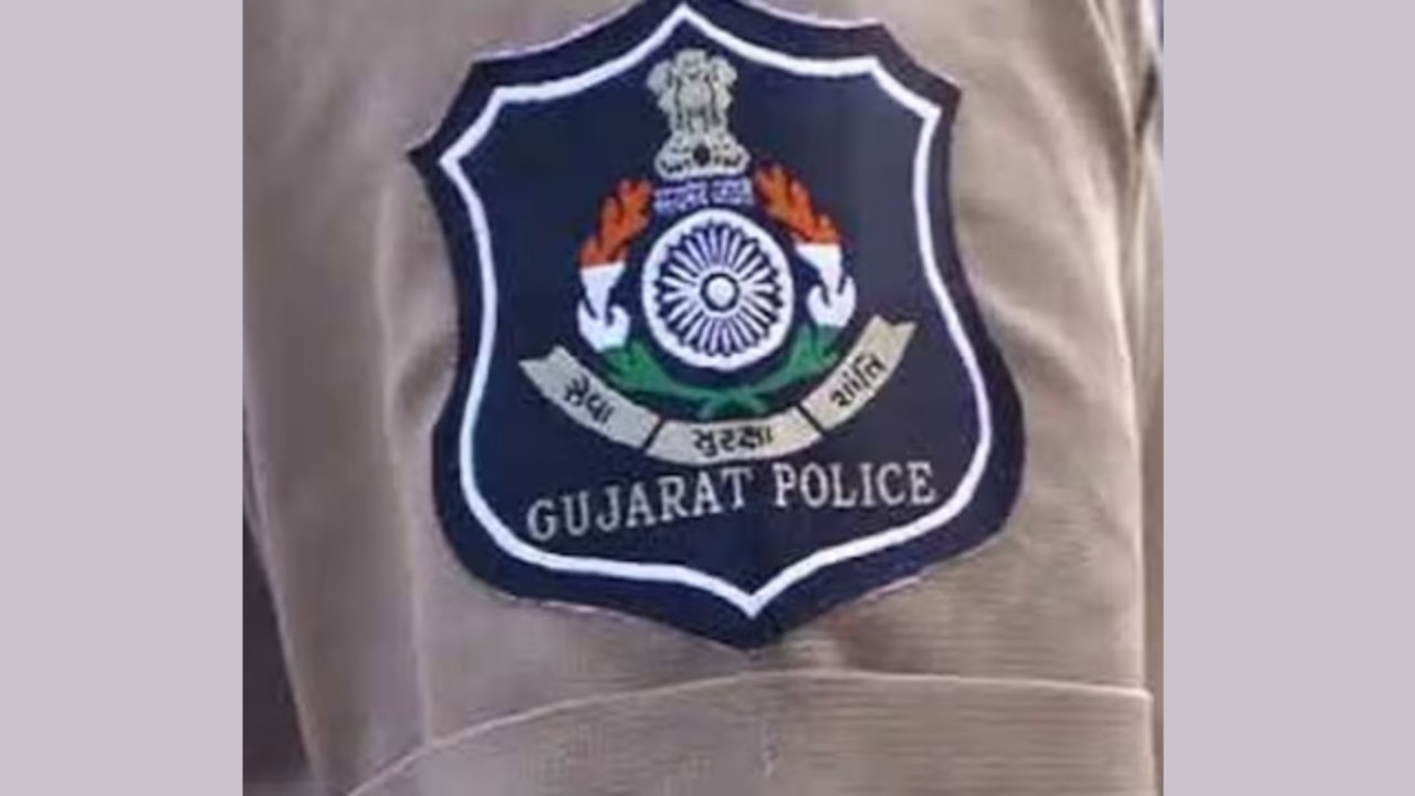 14 Gujarat Police personnel to get Police Medals 2023 | DeshGujarat