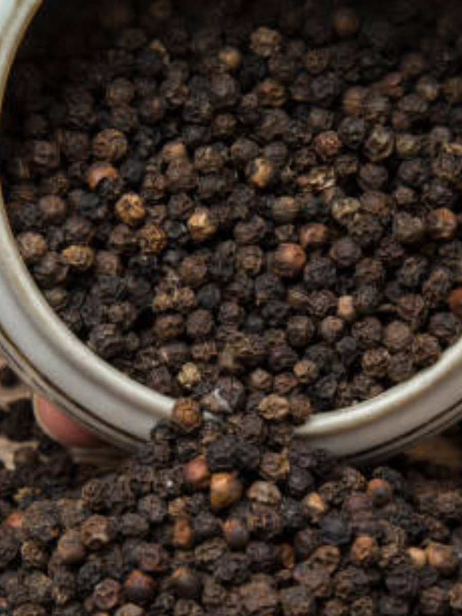 what is black pepper kali mirch called in sanskrit here is answer