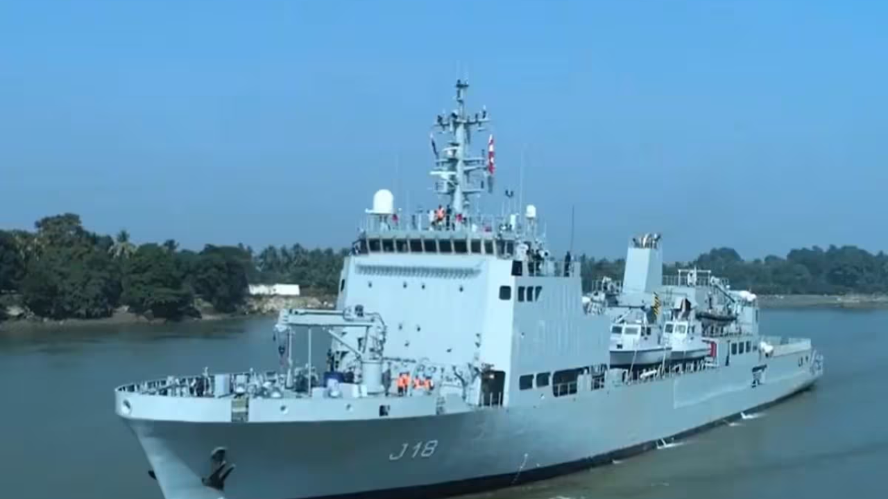 INS sandhayak