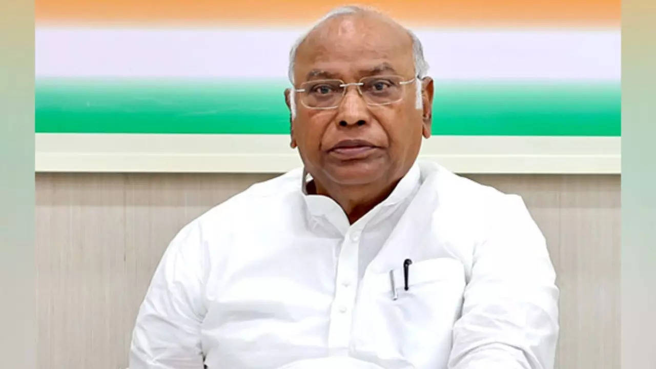 Mallikarjun Kharge (1)