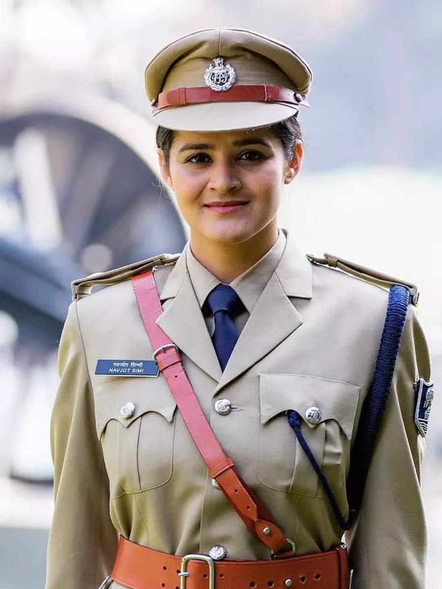 Most Beautiful IPS Navjot Simi Salary UPSC Rank 10th 12th Marks Husband ...