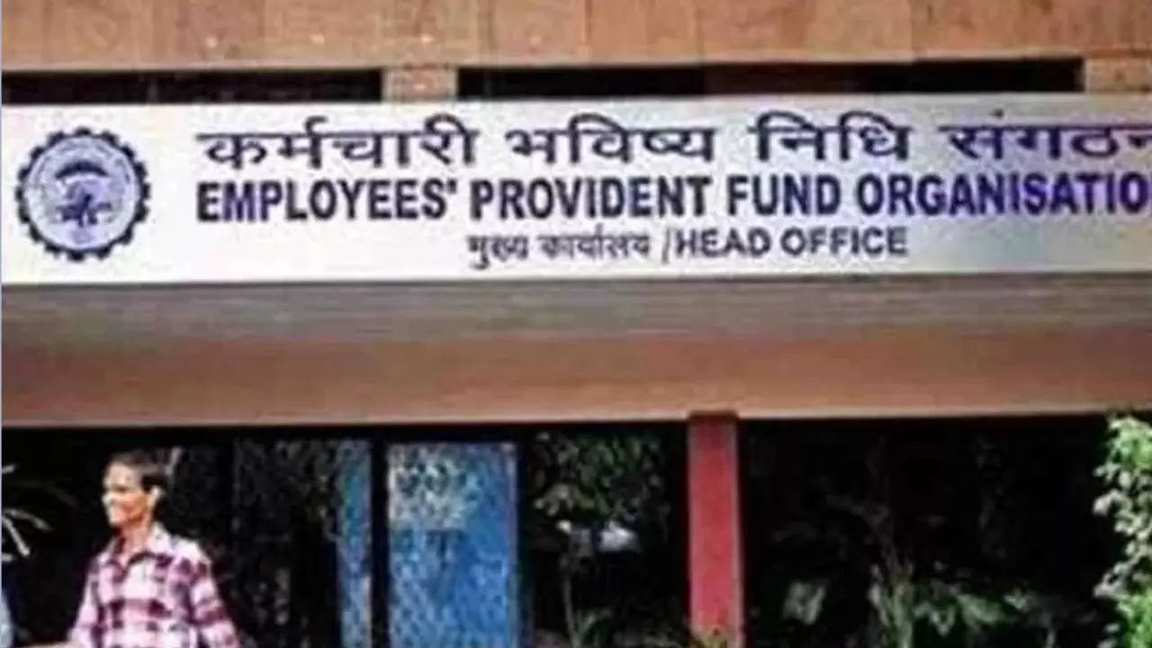 EPFO का पेटीएम पेमेंट बैंक इस्तेमाल करने वालों को झटका