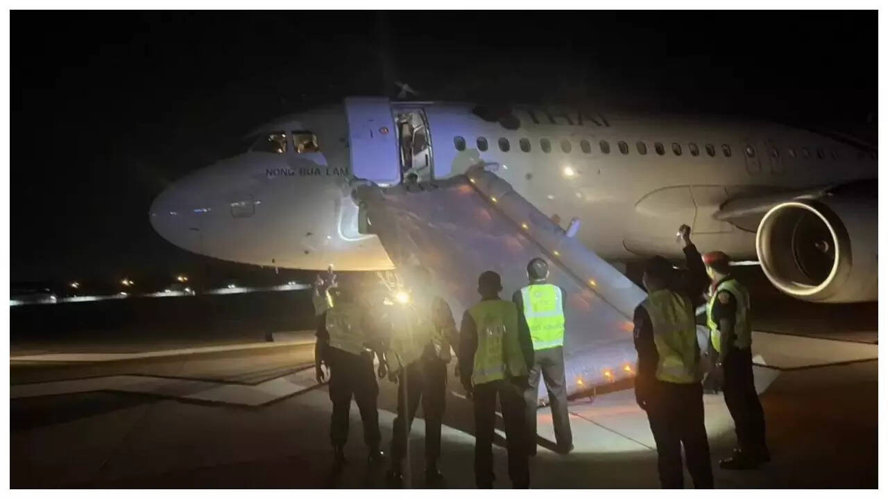 flights emergency exit in thailand