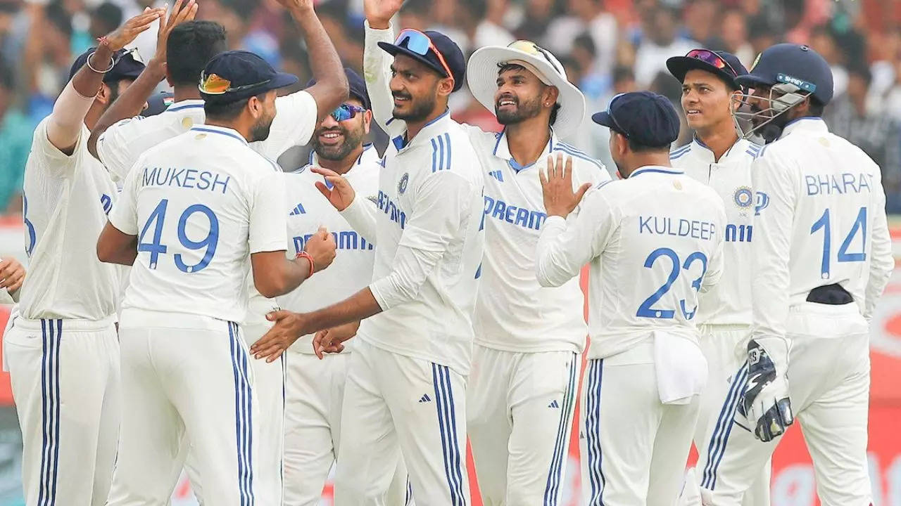 India vs England Test, India vs England Test Match, India vs England 3rd Test Match, Dhruv Jurel, Dhruv Jurel debut, Dhruv Jurel debut in 3rd test against England, Dhruv Jurel against England, IND vs ENG Test, IND vs ENG 3rd Test, Cricket News, Cricket News in Hindi, Cricket News Today, Cricket News Hindi, Sports News in Hindi,