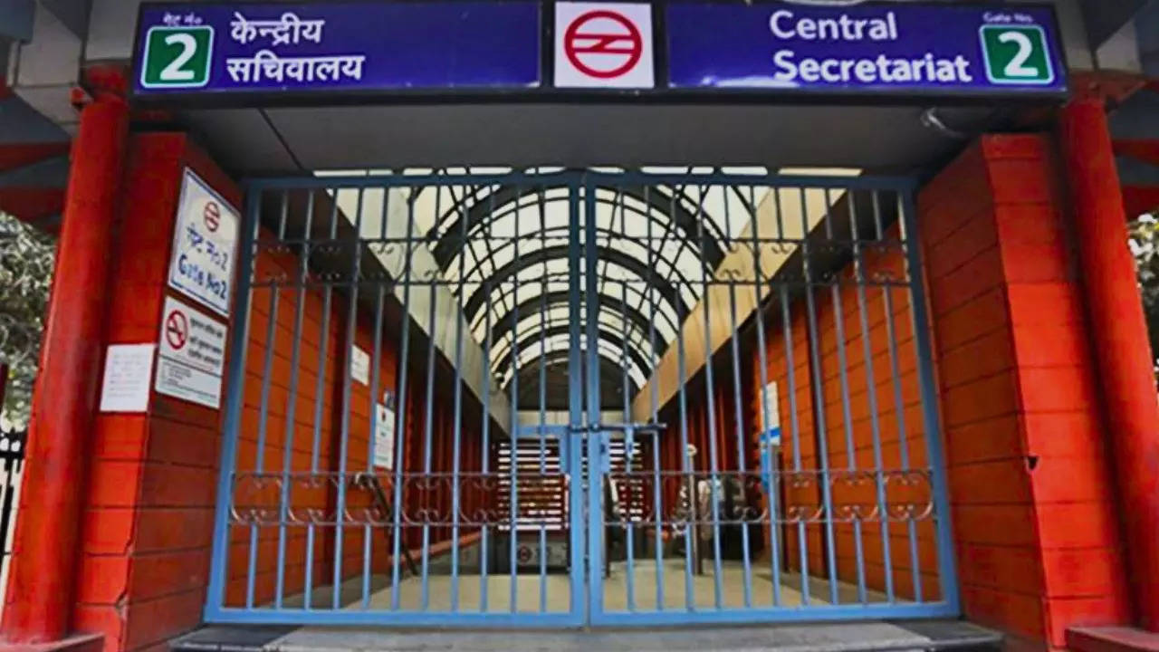 Central secretariat Metro Station Gate 2 Closed