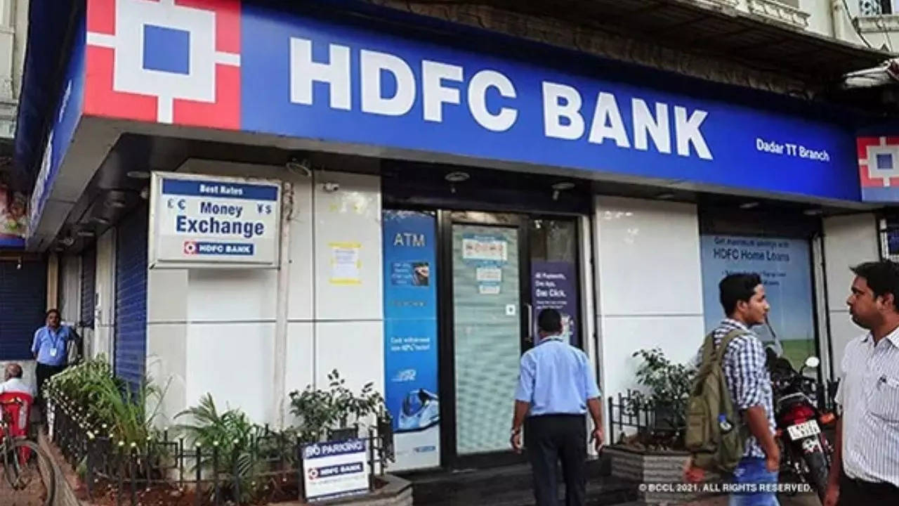 HDFC Bank Share Price Target 2024