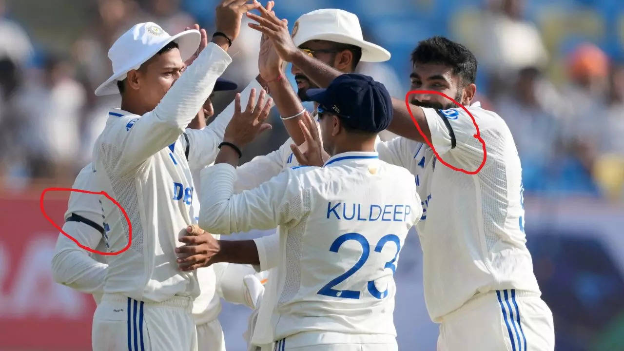 IND vs ENG, IND vs ENG 3rd Test, IND vs ENG Test Live Match, India vs England, India vs England 3rd Test, India vs England Test, Team india wear black armband, Team india wear black armband against England Test, Team india wear black armband, Dattajirao Gaekwad, Dattajirao Gaekwad passed away, India oldest Test cricketer passed away, Cricket News, Cricket News Today, Cricket News in Hindi, Sports News in Hindi,