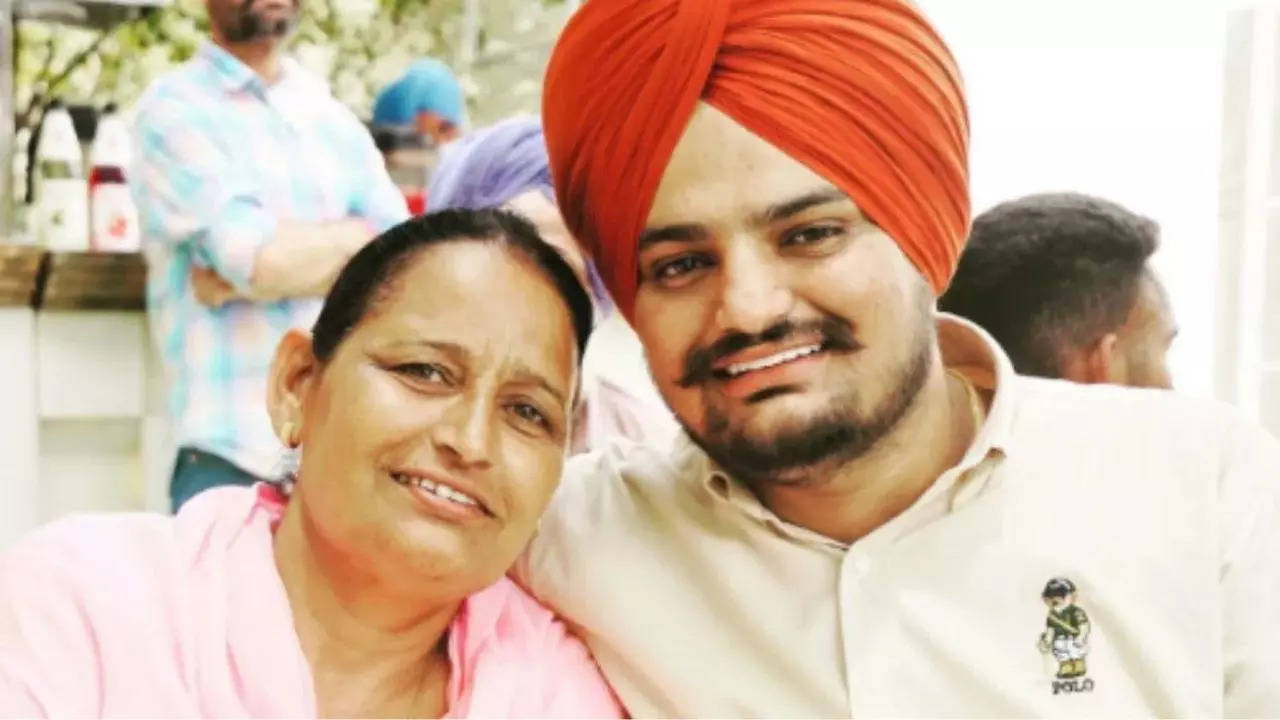 Sidhu Moosewala parents would be parent again