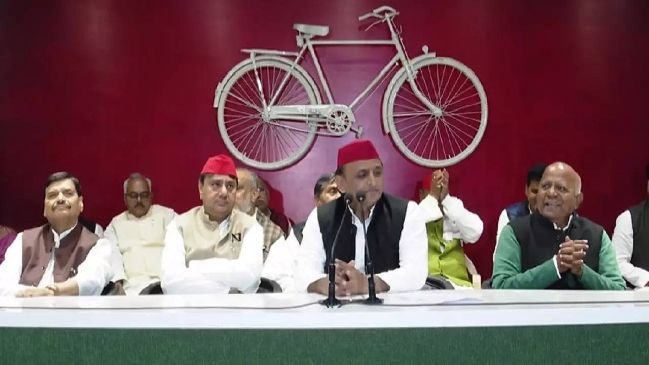 guddu jamali joins sp