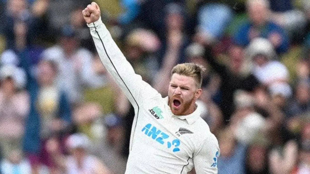 AUS vs NZ Test, New Zealand vs Australia, New Zealand vs Australia Firts Test, NZ vs AUS, NZ vs AUS Test Match, NZ vs AUS Test Match Live, glen phillips, glen phillips Most Wickets, New Zealand Get Big Target, Cricket News, Cricket News Today, Cricket News in Hindi, Sports News in Hindi,