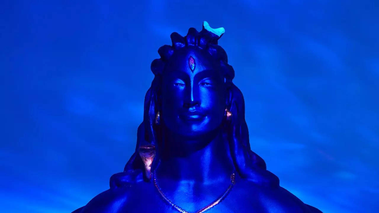 Mahashivratri 2024: शाम को शिवलिंग पर जल चढ़ा सकते हैं? यहां जानिए महाशिवरात्रि पर्व के बारे में संपूर्ण जानकारी