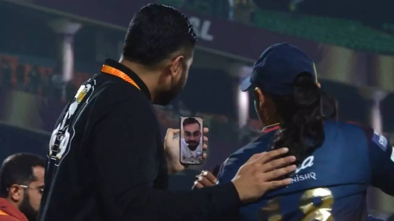 Virat Kohli Smriti Mandhana