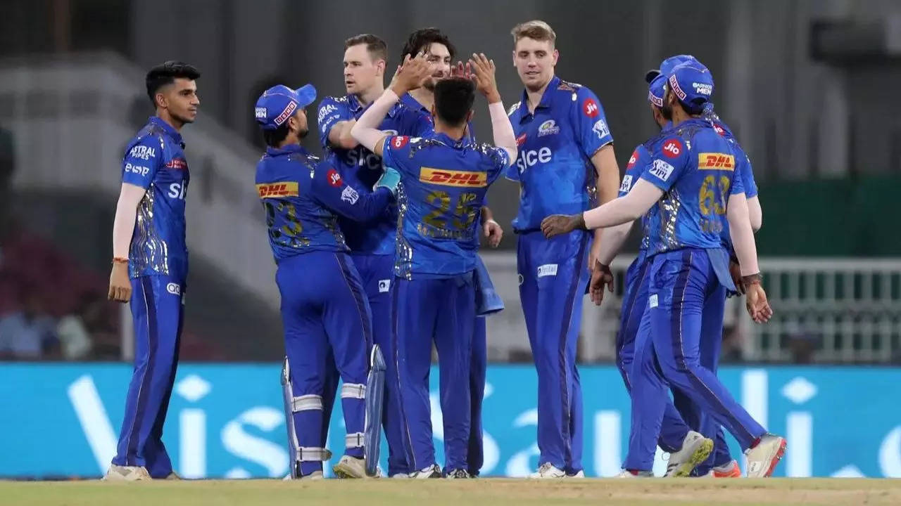 Mumbai Indians, Mumbai Indians, Mumbai Indians Full Squad, Mumbai Indians Team, Luke Wood, Luke Wood Replace of Jason Behrendorff, Jason Behrendorff injured, Jason Behrendorff injury Updates, IPL, IPl 2024,