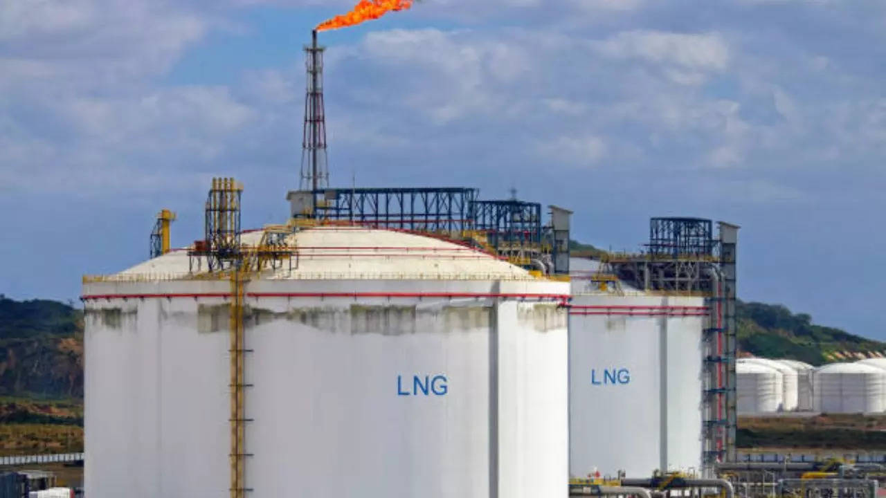 LNG Import To Reduce