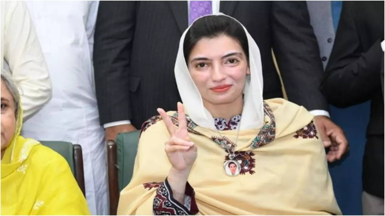 Aseefa Bhutto