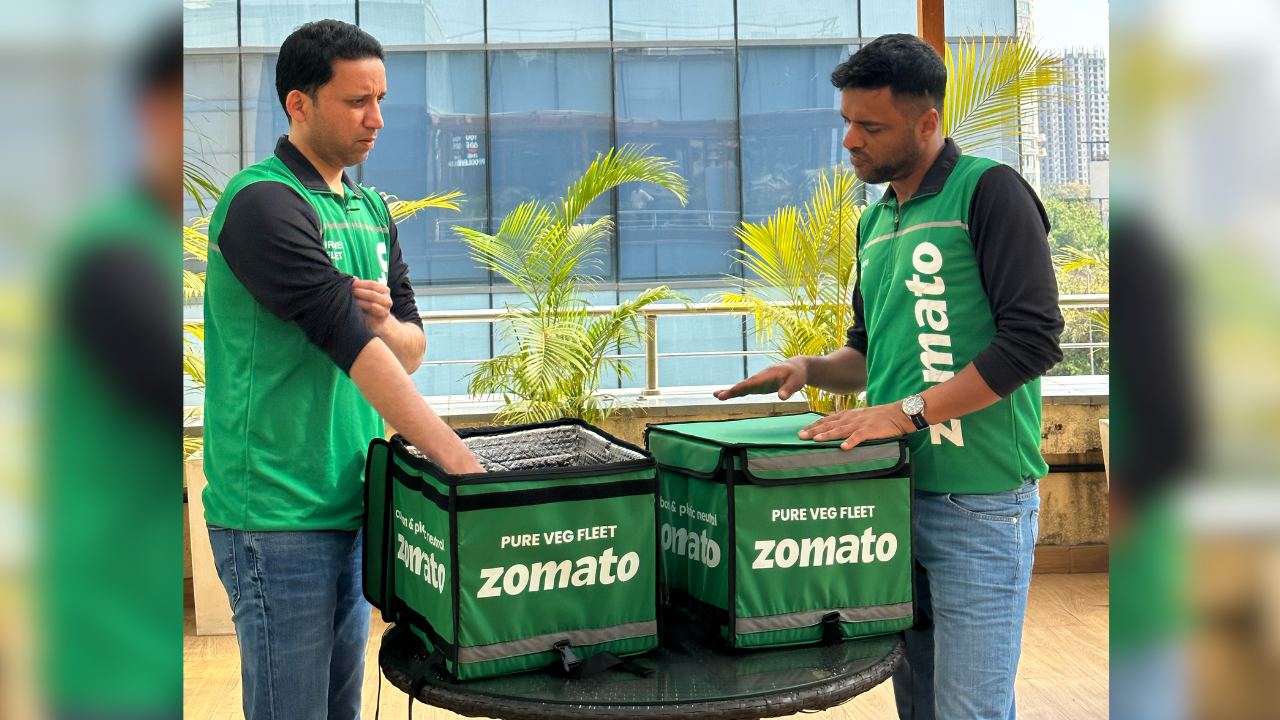 ​zomato pure veg fleet, zomato ceo deepinder goyal, zomato pure veg, zomato, zomato veg fleet row news, zomato pure veg controversy, zomato pure veg only, zomato pure veg menu