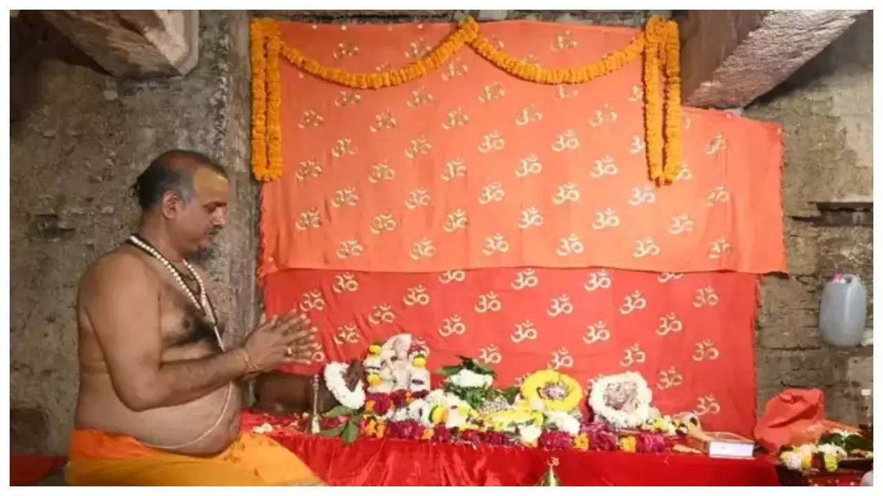 Puja Inside Vyas Ji Ka Tahkhana in Gyanvapi