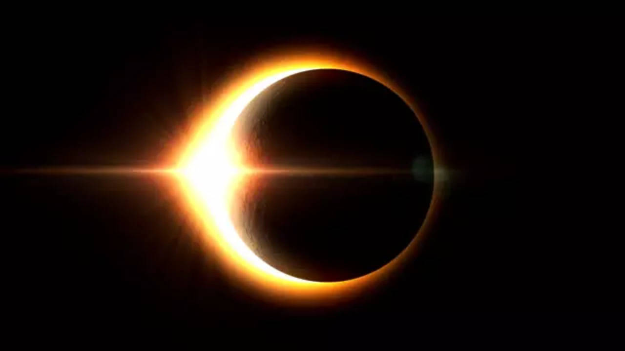 Total Solar Eclipse: Google ने बनाया पूर्ण सूर्य ग्रहण एनीमेशन, जानें कैसे देखें