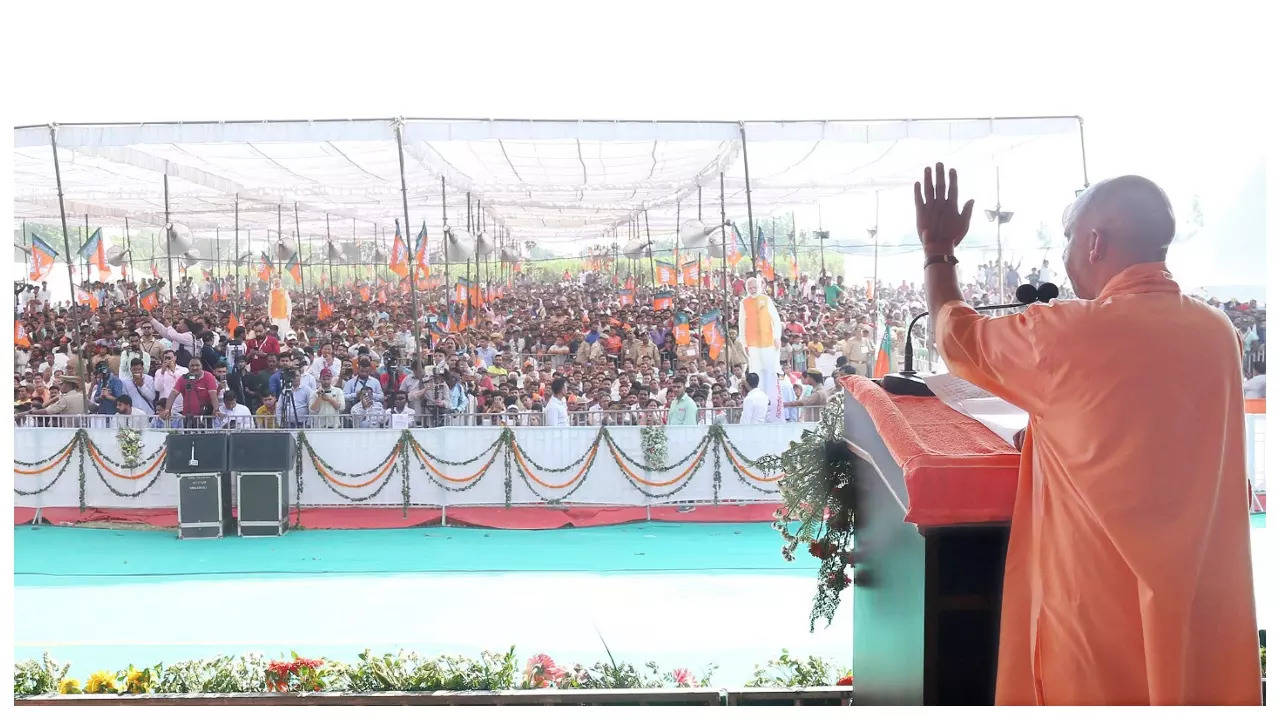 Yogi Adityanath in Meerut Election Rally