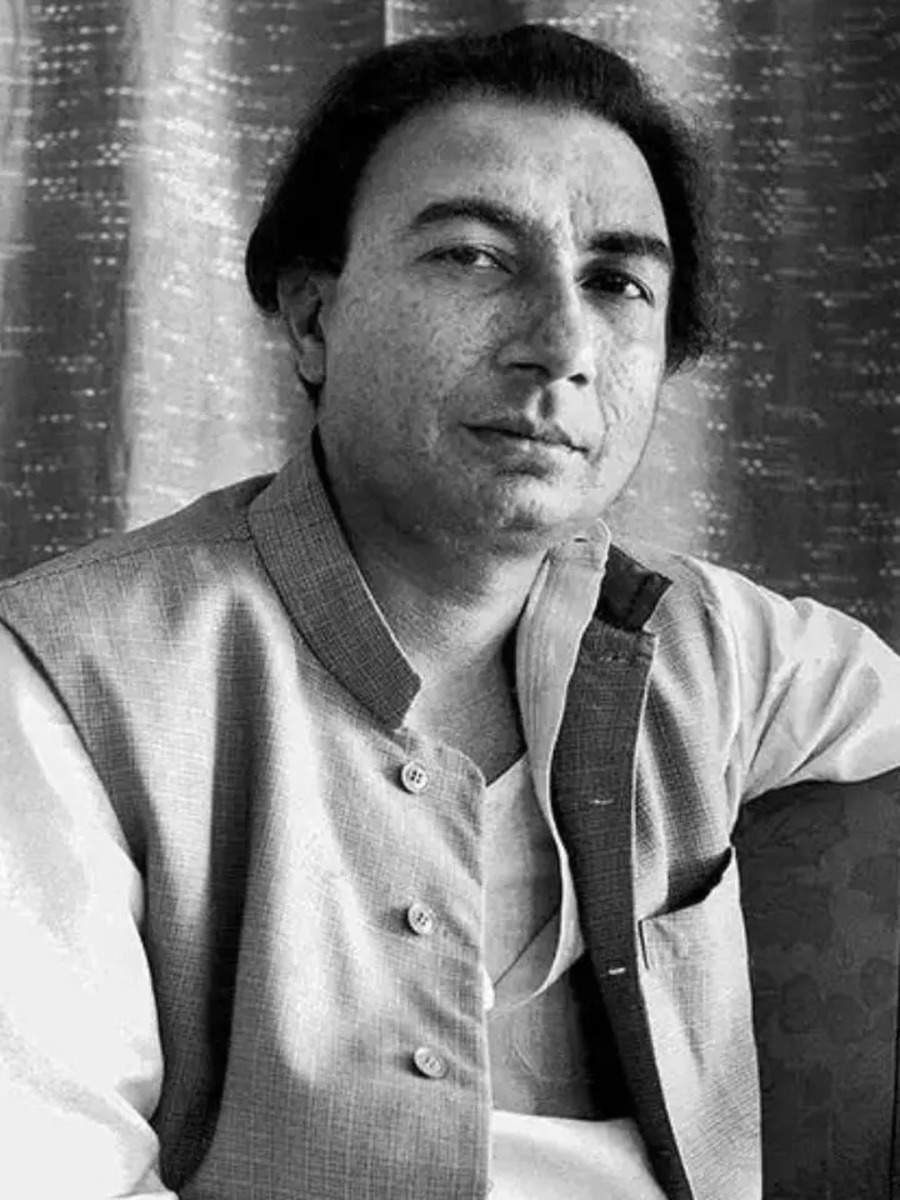 Sahir Ludhiyanvi Best Shayari: Sahir Ke Sher, Urdu Poetry - Sahir ...