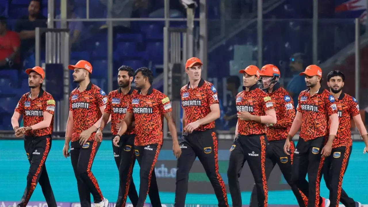 DC vs SRH Highlights: घर पर हारी दिल्ली, सनराइजर्स हैदराबाद ने 67 रन से रौंदा