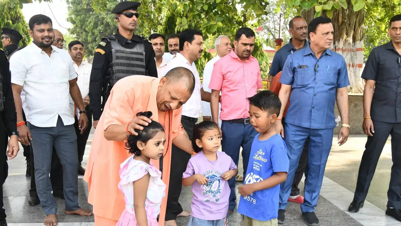 CM Yogi with Children.