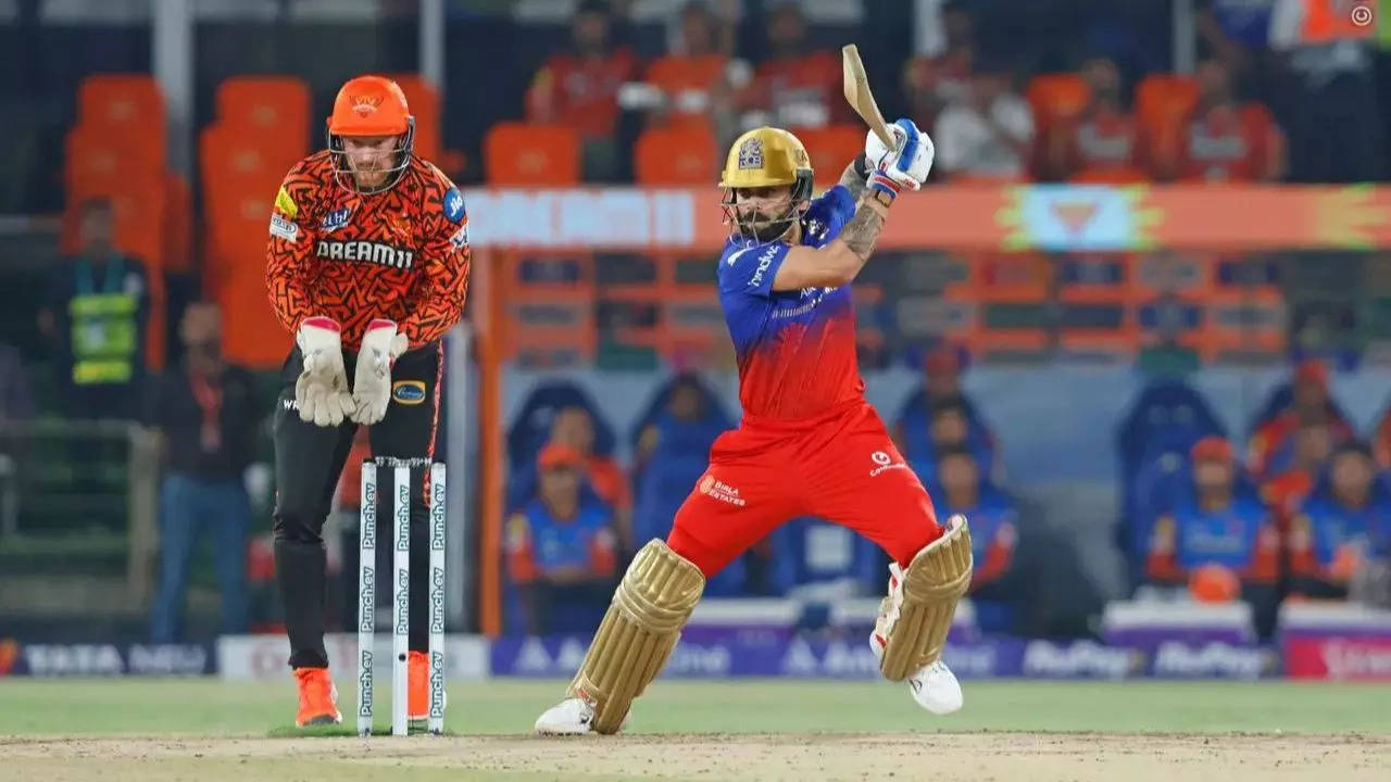 Virat Kohli, Sunrisers Hyderabad vs Royal Challengers Bengaluru, Rajiv Gandhi International Stadium Hyderabad, IPL 2024, SRH vs RCB, Virat Kohli Fifty, Virat Kohli Fifty against SRH, Virat Kohli Fifty in IPL, Virat Kohli IPL Records,