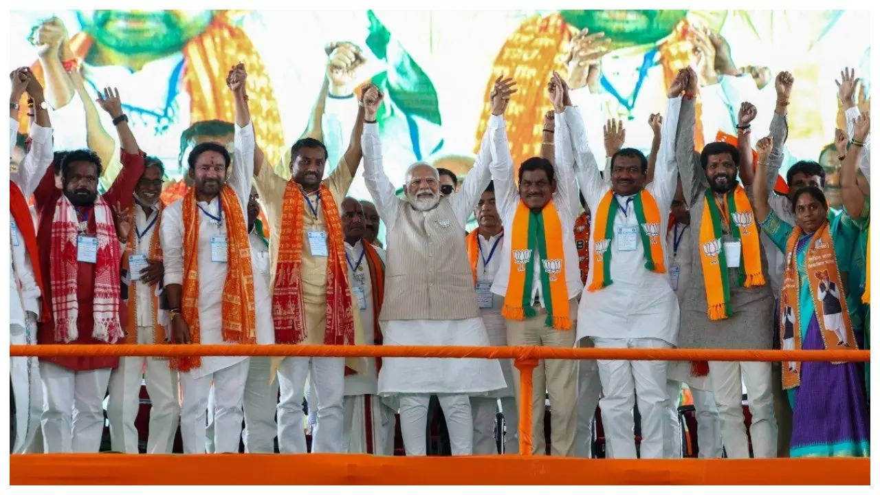 pm modi in telangana election rally 2024