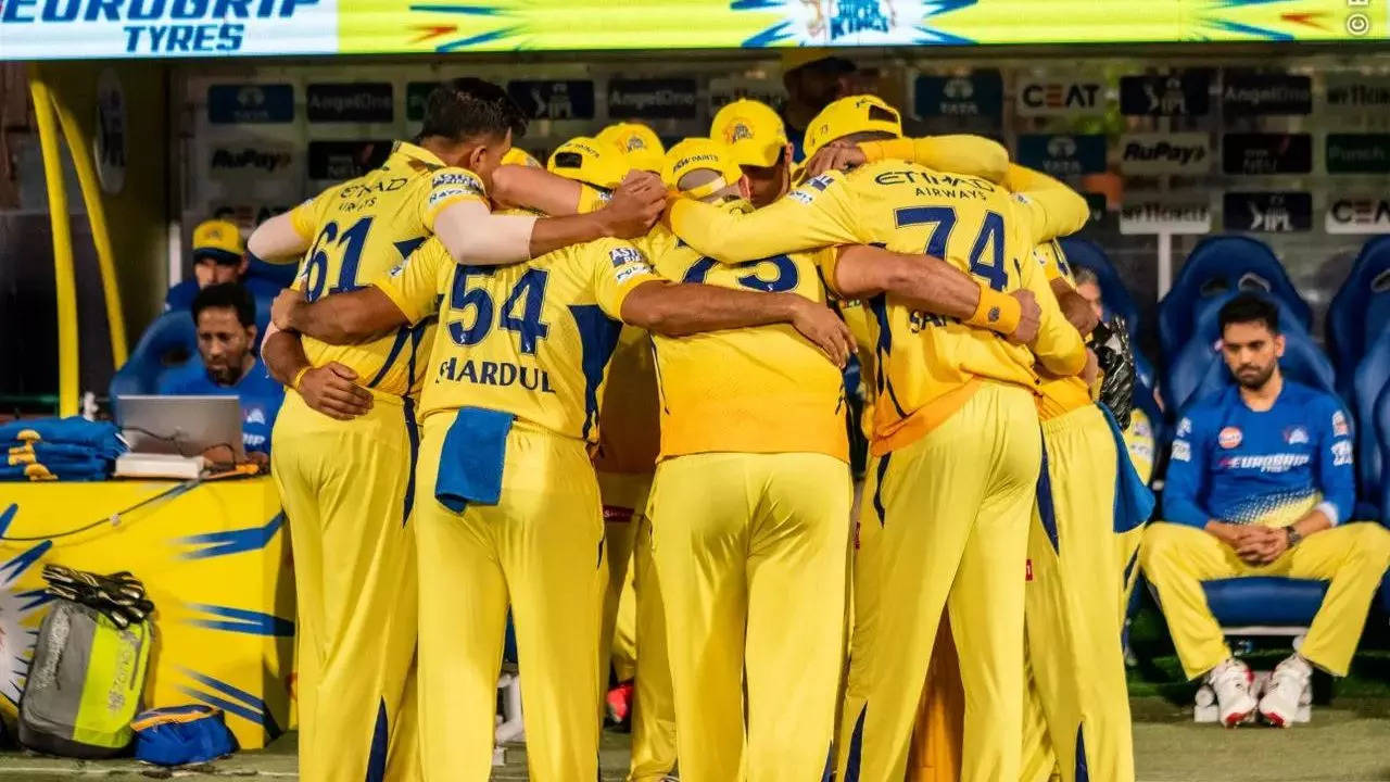 CSK Team, IPL 2024, IPL 2024 Updates, CSK Viral post, CSK Viral post on social media, CSK Viral post about coach Stephen Fleming, CSK coach Stephen Fleming, Stephen Fleming becoming coach of Team India, BCCI, Team India,