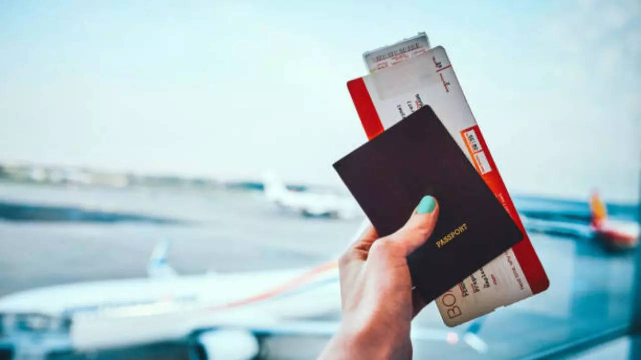 Flying to the UAE  Tourist Visa