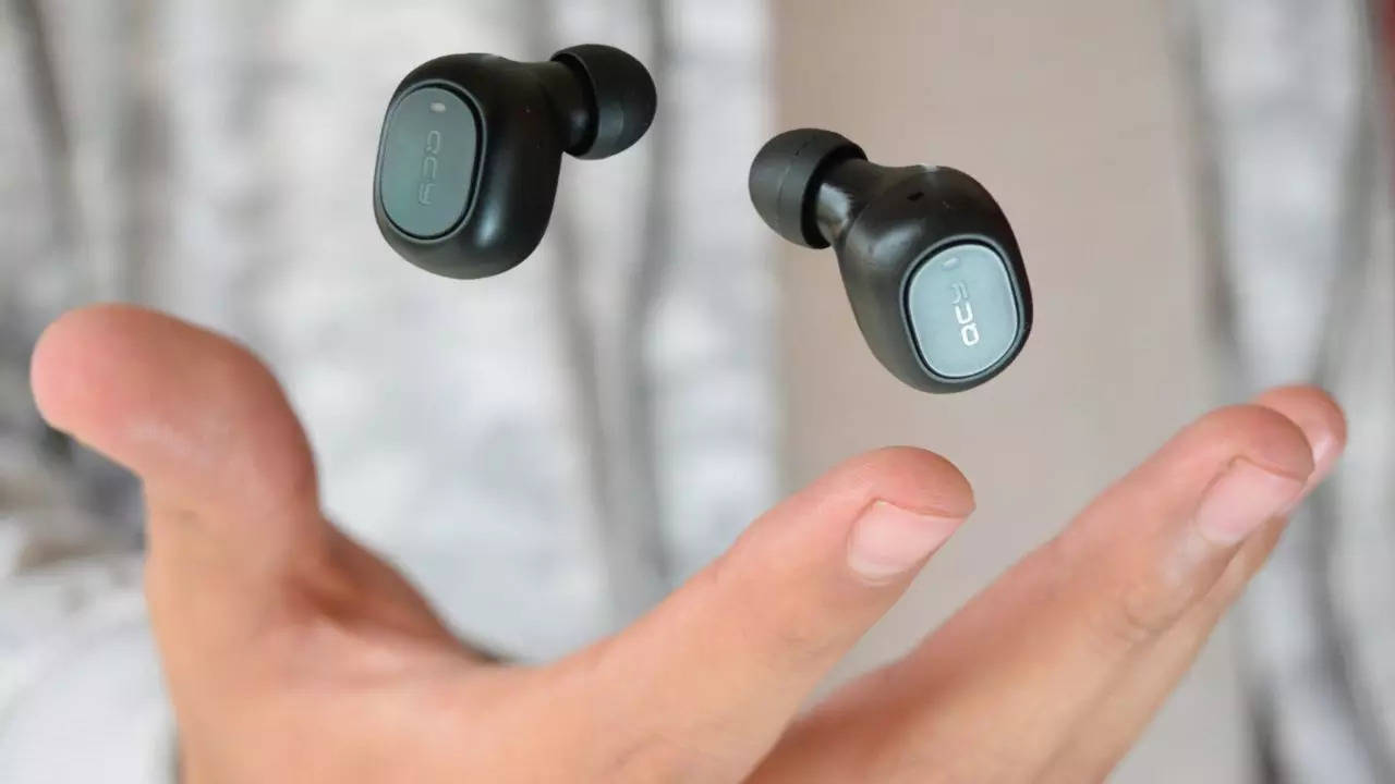 best earbuds under rs 3000