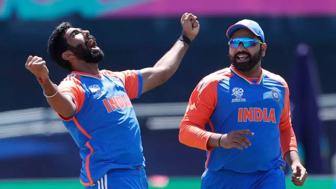 jasprit Bumrah, Anil Kumble, Anil Kumble Statement, Anil Kumble Reaction, Anil Kumble Cricket Records, Jasprit Bumrah, Jasprit Bumrah play Big Role, Jasprit Bumrah, Jasprit Bumrah Most Wickets, Jasprit Bumrah Against Pakistan, T20 World Cup 2024, T20 World Cup,