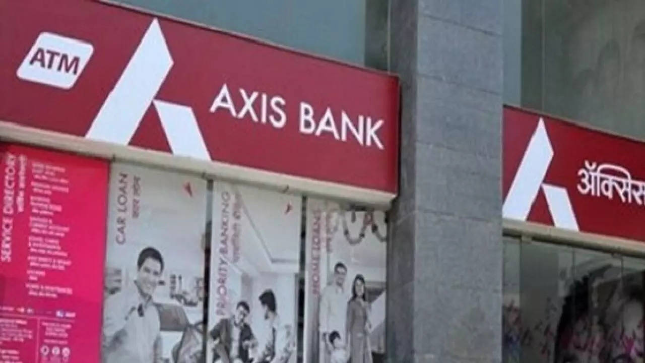 Axis bank kanpur