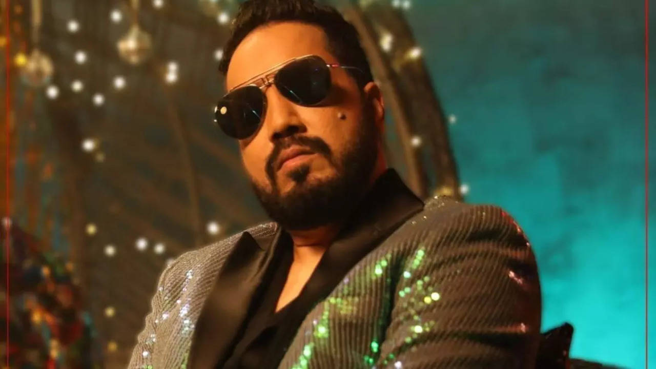 Mika Singh approached for Bigg Boss OTT 3