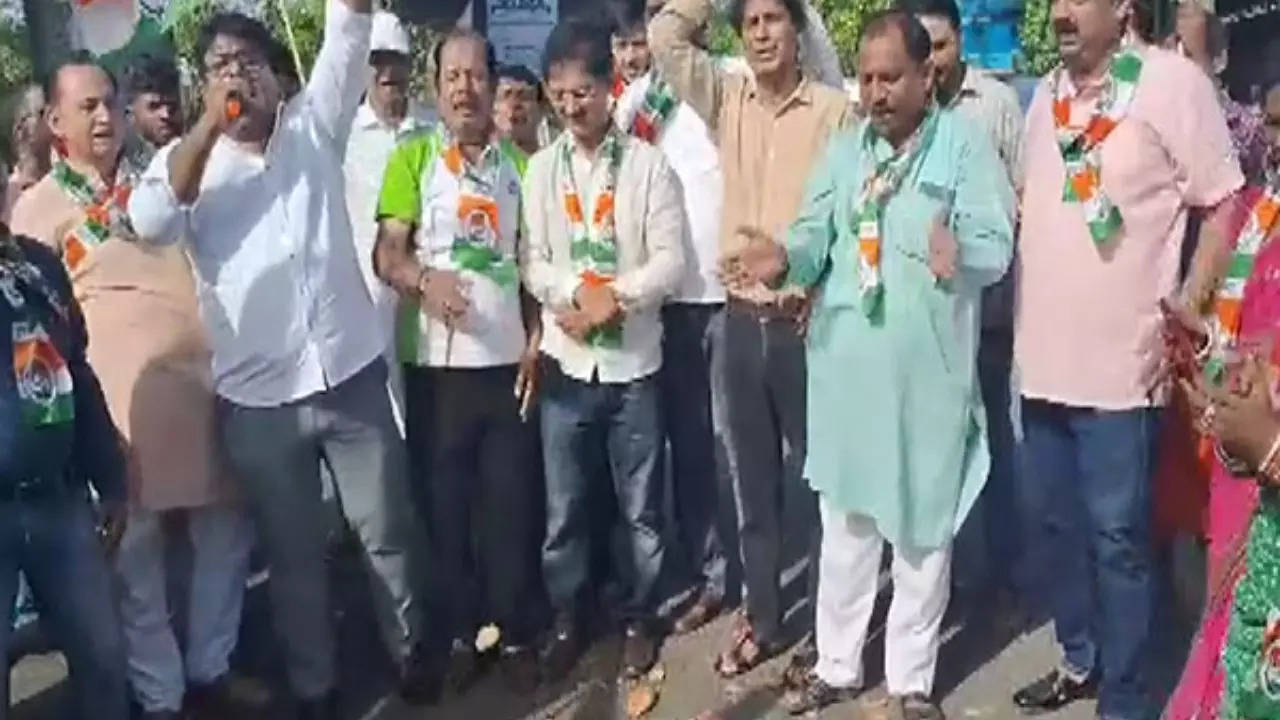 Congress Matka Phod Protest