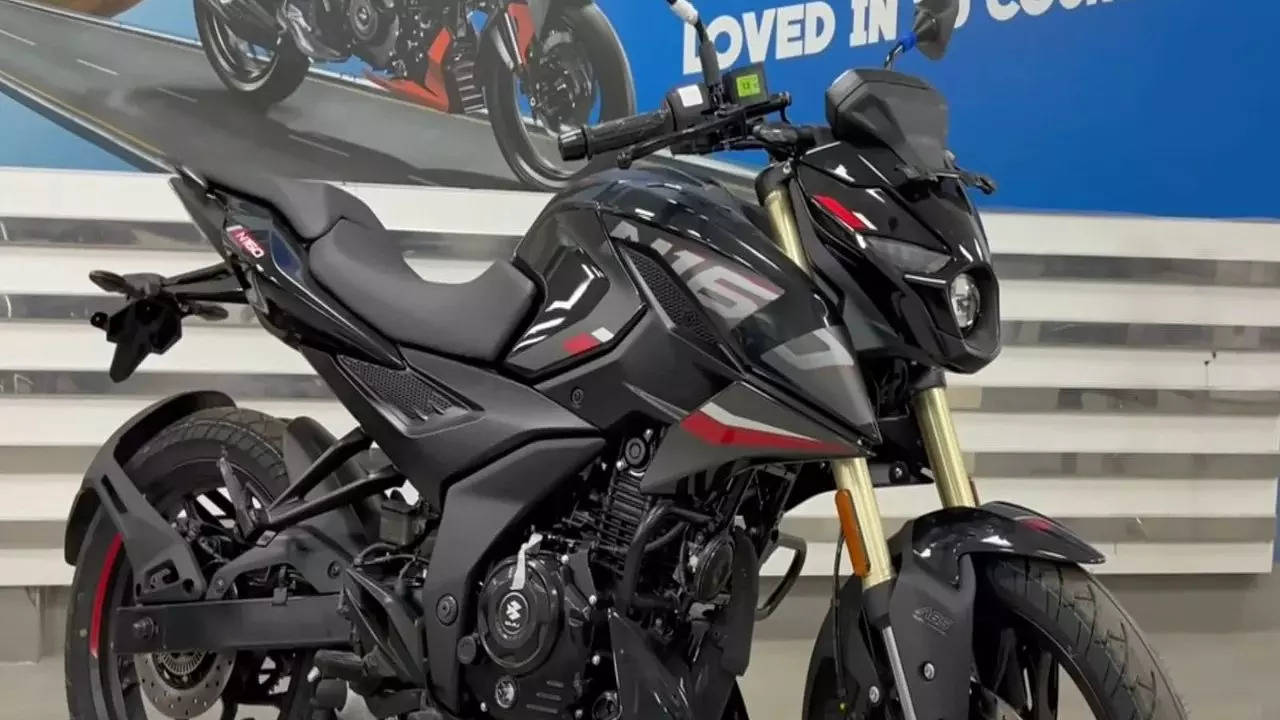 Bajaj Pulsar N160