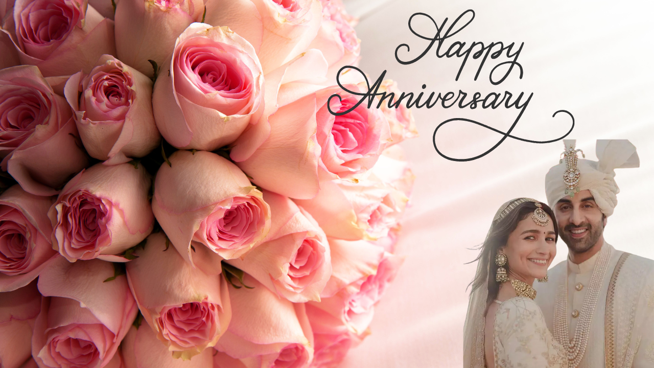 Happy Anniversary Wishes in Hindi, anniversary gift for wife, romantic shayari for wife