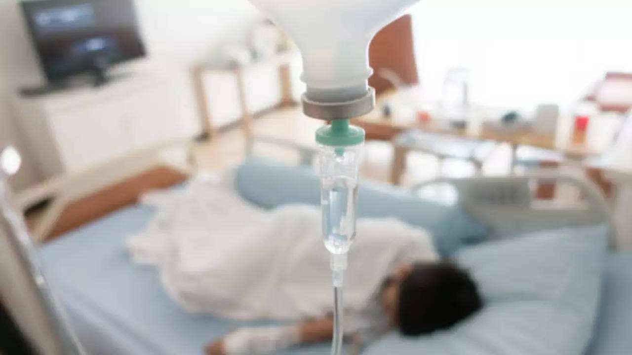 Twenty children fell sick after drinking contaminated water in school