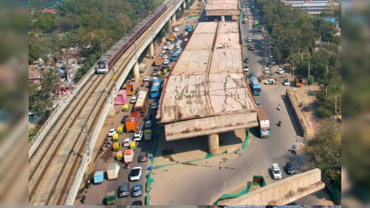 Punjabi Bagh Flyover