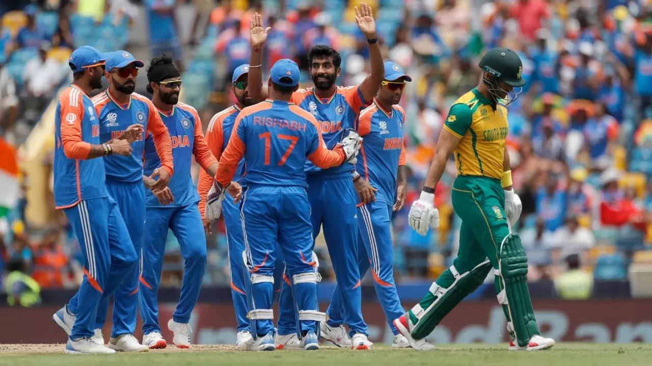 IND vs SA, IND vs SA Highlights, India vs South Africa, India vs South Africa Highlights, T20 World Cup 2024, T20 World Cup 2024 Final, Rohti Sharma, Virat Kohli, Virat Kohli Fifty, Virat Kohli Fifty against SA,